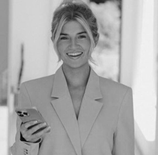 Lois Milne